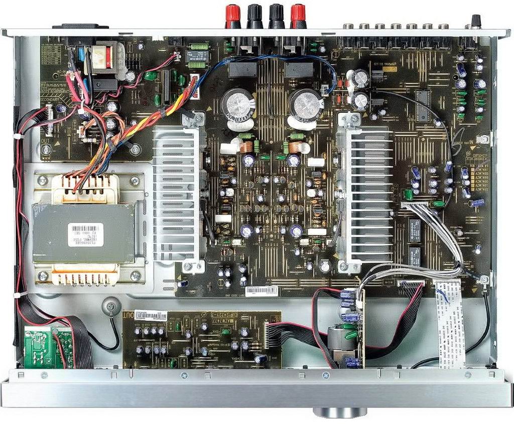 Pioneer A-30 sil 5.jpg