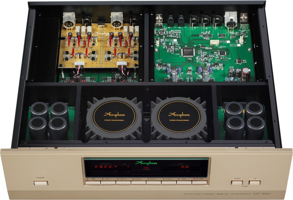 Accuphase DC-950 3.jpg
