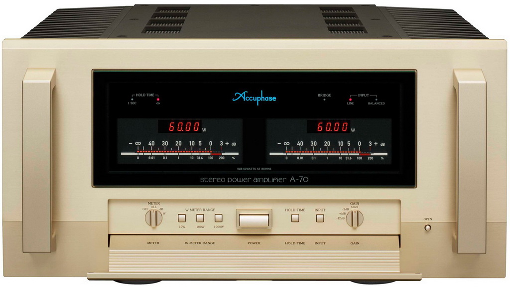 Accuphase A-75 1.jpg