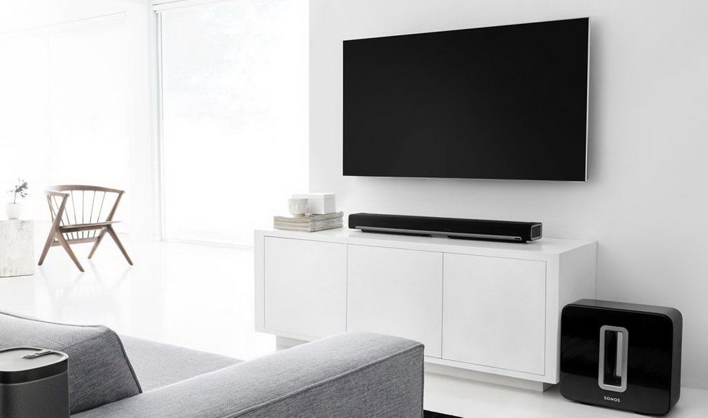 Sonos Playbar lifestyle sub 76.jpg