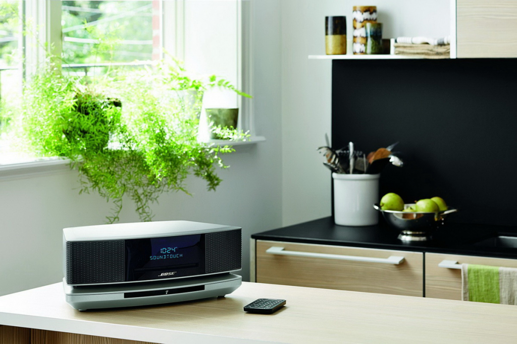 Bose Wave SoundTouch Music System IV 1.jpg