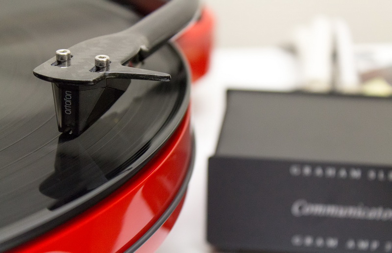 pro-ject rpm 3 carbon red 23.jpg