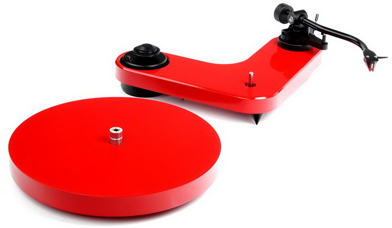 Pro-Ject RPM 1 Carbon red 5.jpg