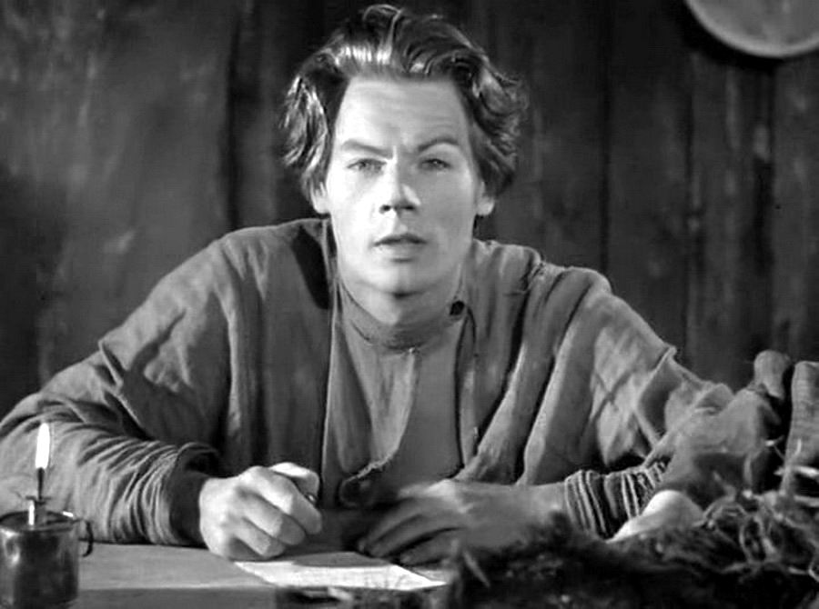 Книги горького детство. Слушать мои университеты. Слушать мои университеты. В людях. Мои университеты.