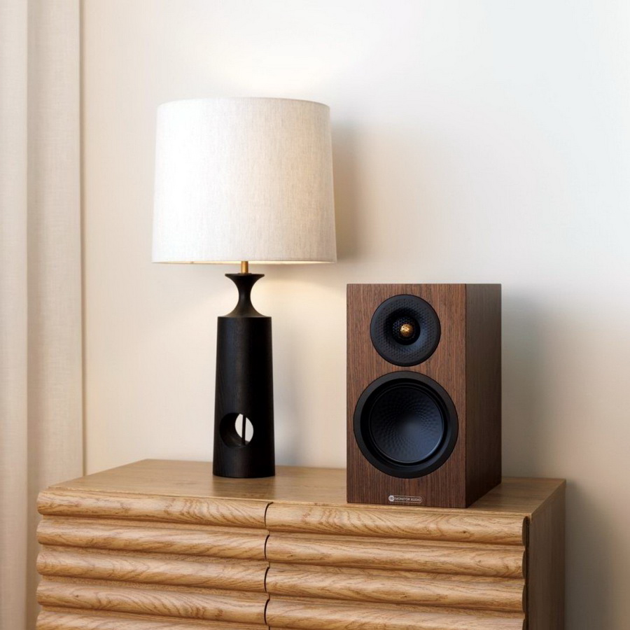 Акустическая система Monitor Audio Silver 50 8G Walnut