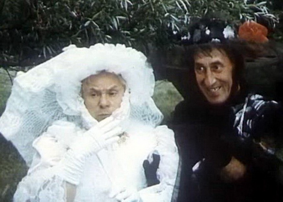 Красная шапочка кинофильм 1977. Продолжение старой сказки. Красная шапочка 1977. Продолжение старой сказки. Красная шапочка 1977.