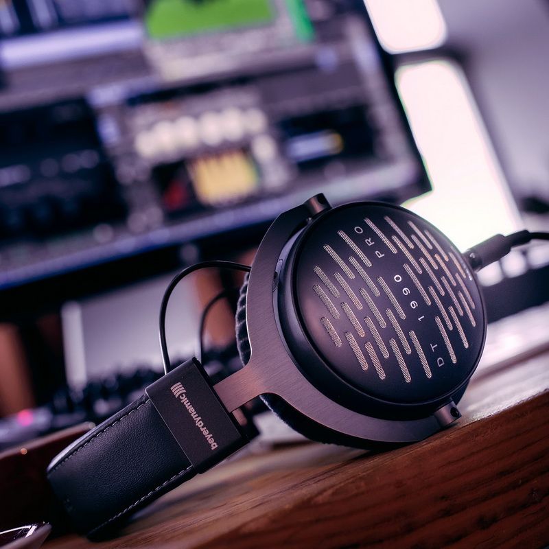 Домашние кинотеатры и Hi-Fi стерео системы на