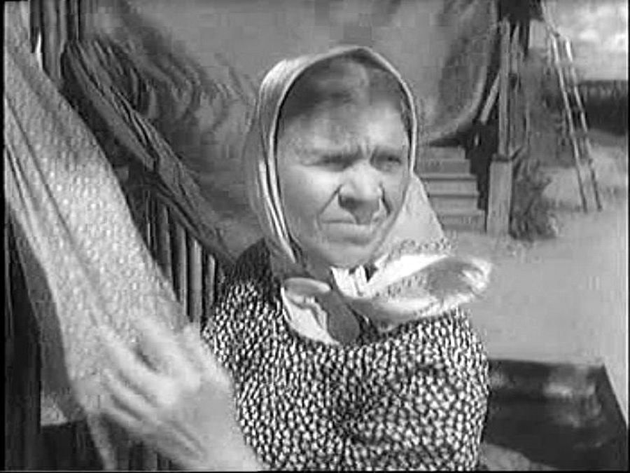 Необыкновенное путешествие мишки. Необыкновенное путешествие мишки Стрекачева фильм 1959. Галина Малиновская актриса. Галина Малиновская Советская. Невероятные приключения Алёнки.