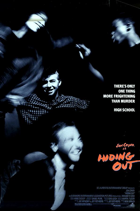 Игра в прятки / Hiding Out