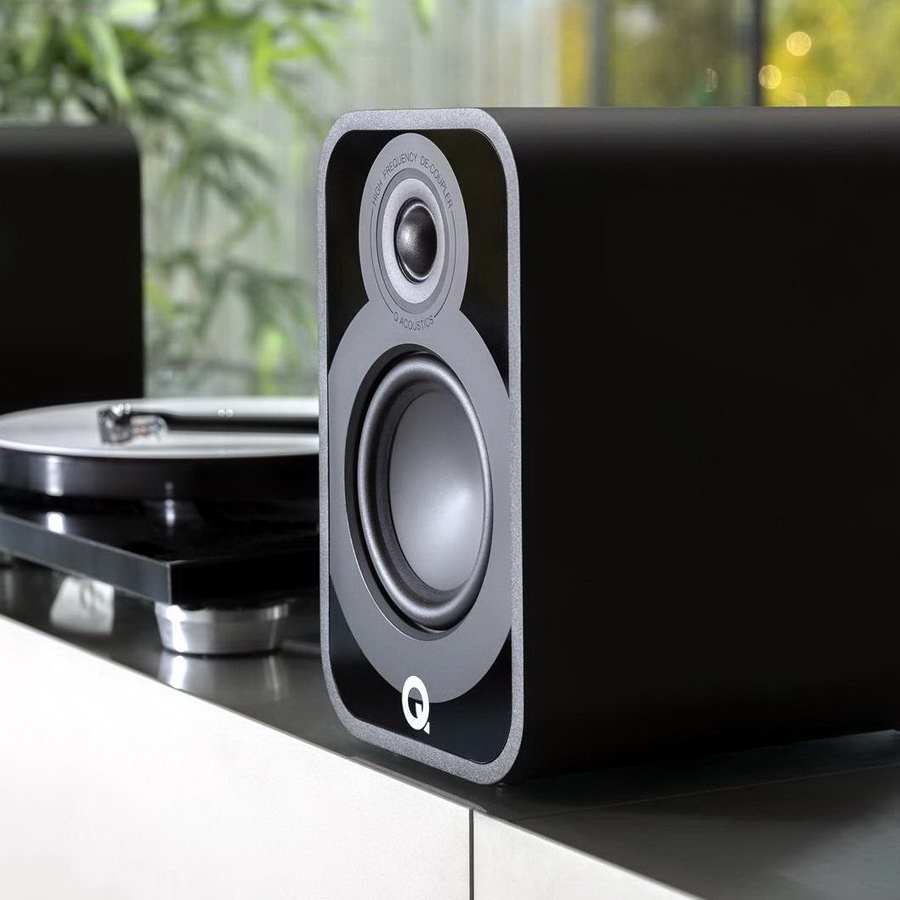 Музыкальный центр Marantz M-CR612 & Q Acoustics 5020 Rosewood