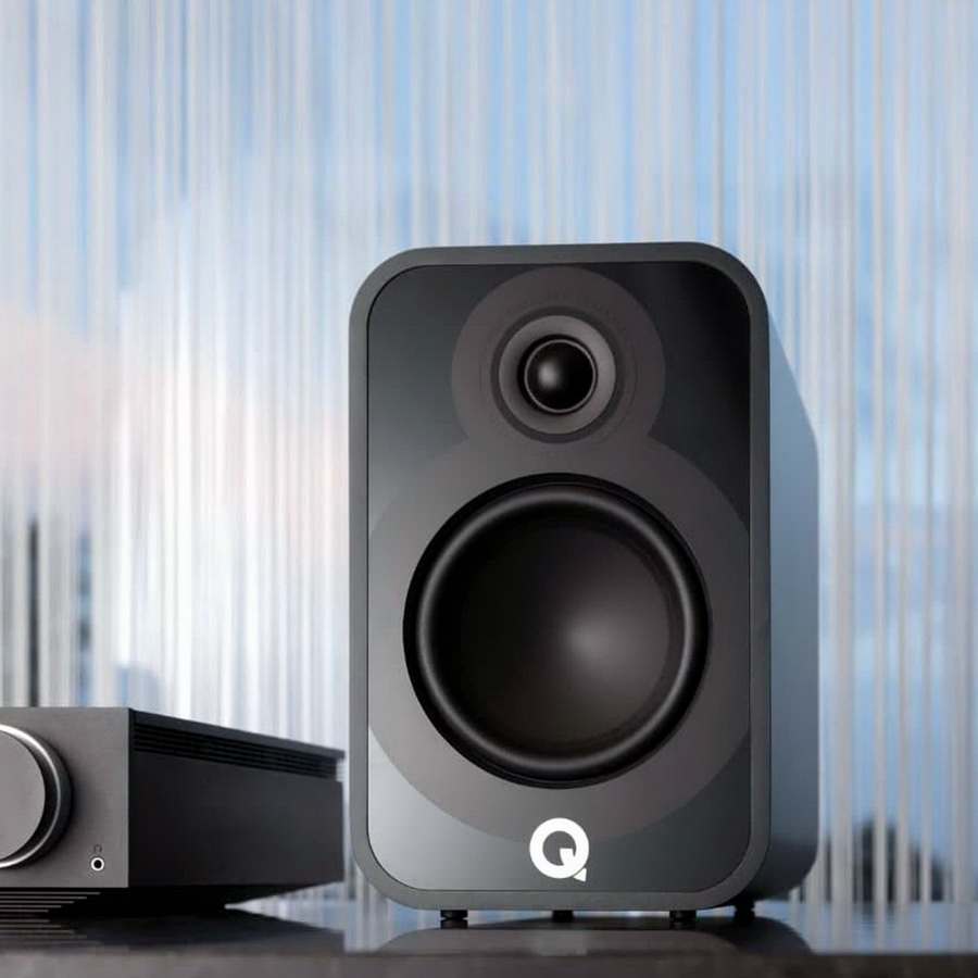 Музыкальный центр Marantz M-CR612 & Q Acoustics 5020 Rosewood