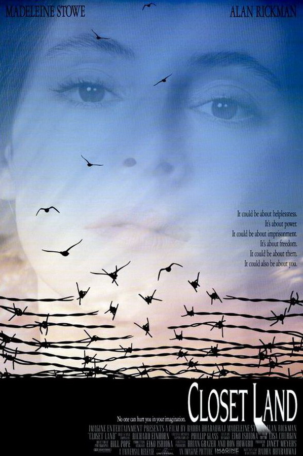 Страна в шкафу / Closet Land