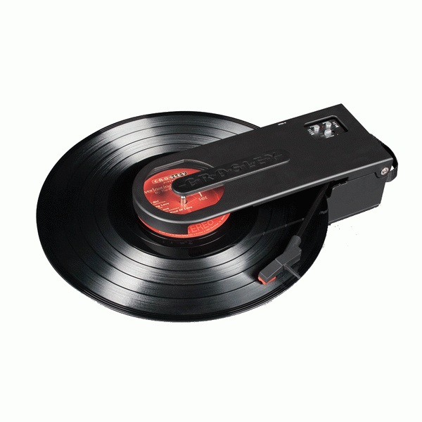 Десять портативных проигрывателей пластинок