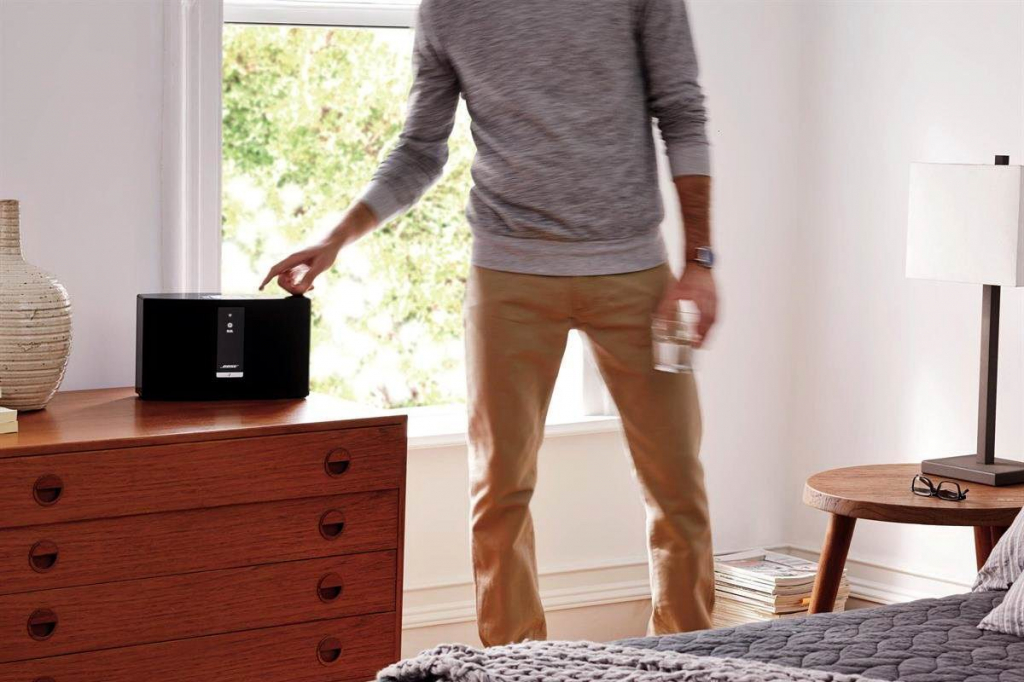 Bose SoundTouch 20 lifestyle 4.jpg