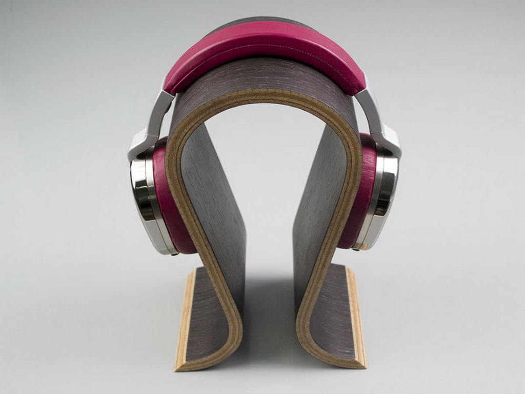 Ultrasone Edition Julia 7.jpg