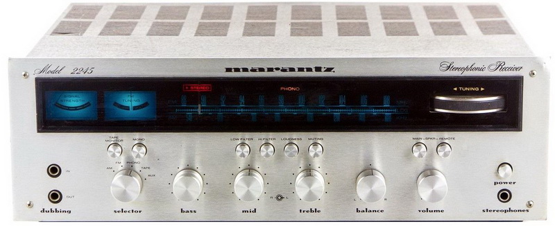 marantz-2245- 1976.jpg