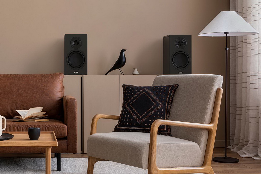 AuroraXT 300_live.jpg