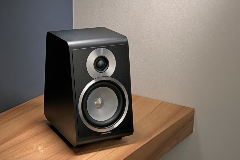 Sonus-Faber-Principia-3_P_1200 4.jpg