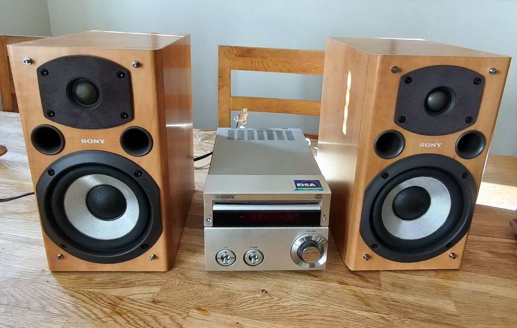 Sony CMT-hcd se1 4232.jpg
