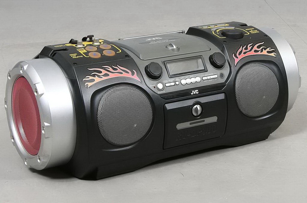 JVC RV-DP100.jpg