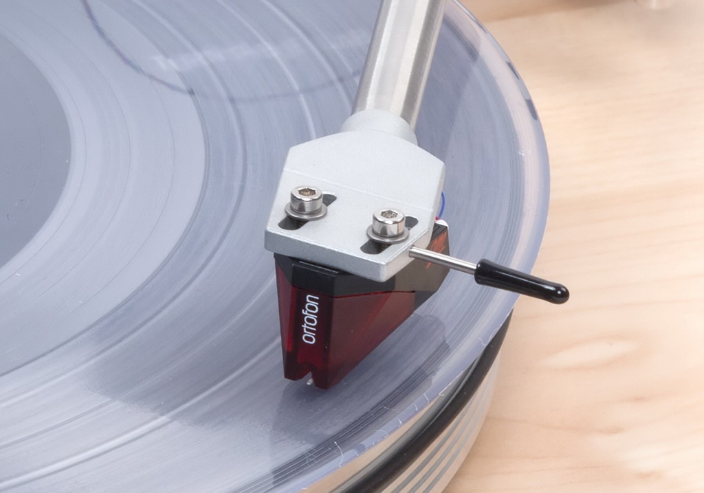 vpi-playerturntable-maple-cart_1800x.jpg