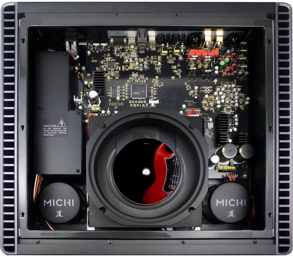 michi_q5-3d.jpg