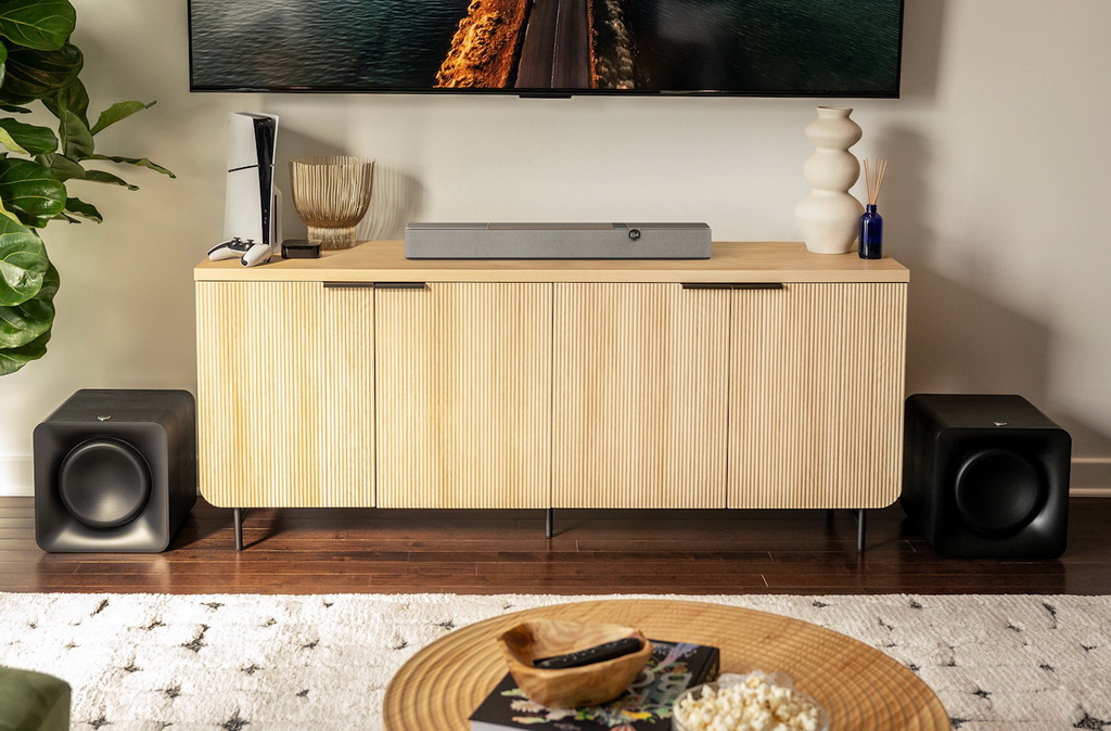 Klipsch-Flexus_CORE_100-WN-SUB-100-in-modern-condo_2000x2000 (1)f.jpg