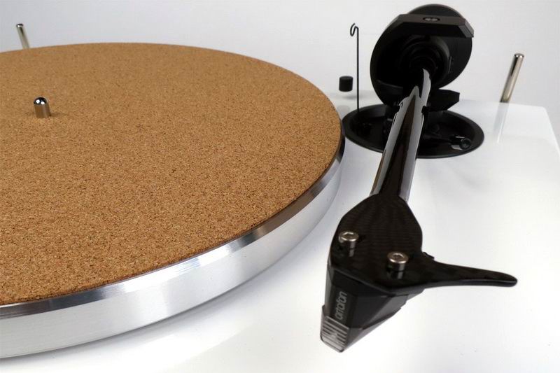 Pro-Ject 1-Xpression Carbon Classic wh 31.jpg