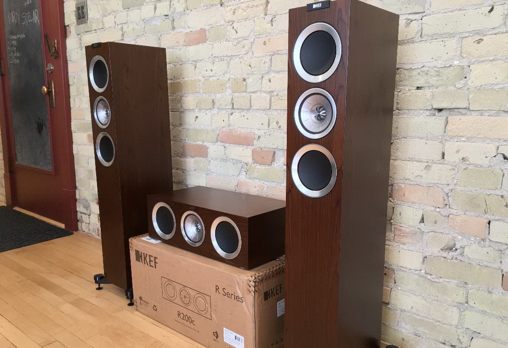 1189400-224a14da-kef-r500-amp-r200c-in-walnut-3000-obo-mint.jpg