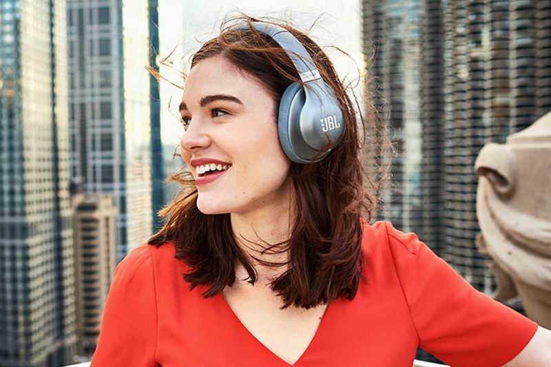 JBL Everest 750 2.jpg