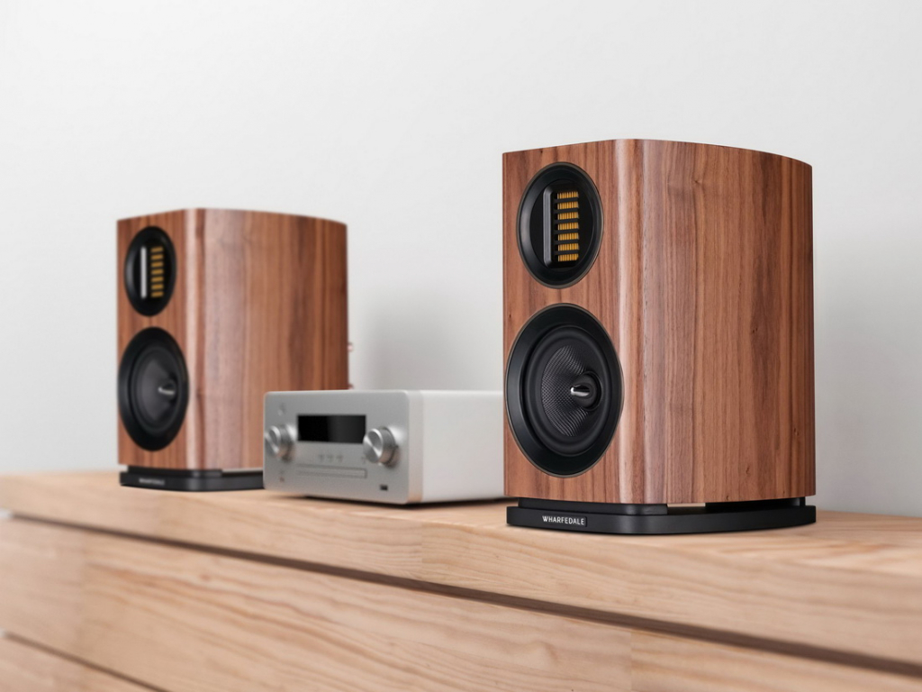 29297_EVO4.1 (lifestyle).jpg