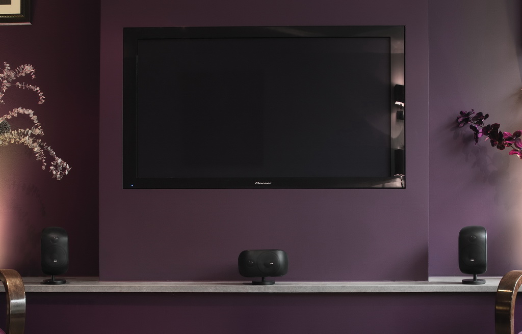 M-1-and-ASW608-Grille-On-Black-Living-Room.jpg