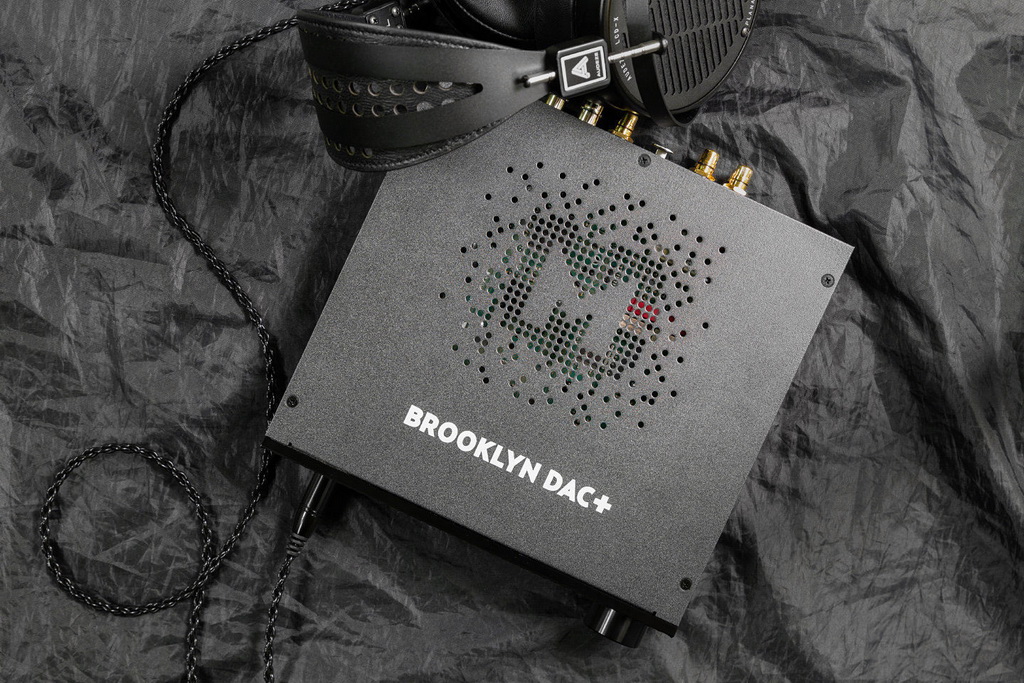 Mytek Brooklyn DAC 10.jpg