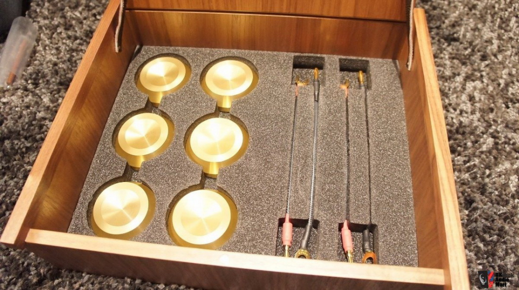 Tannoy Canterbury GR 7.jpg