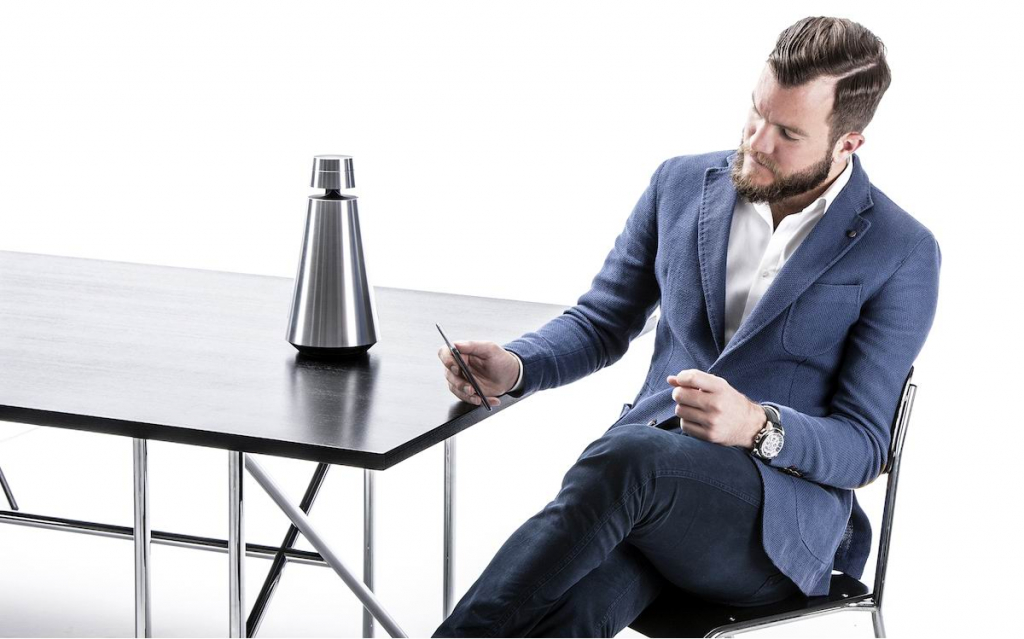 Bang & Olufsen BeoSound 1 lifestyle 6.jpg