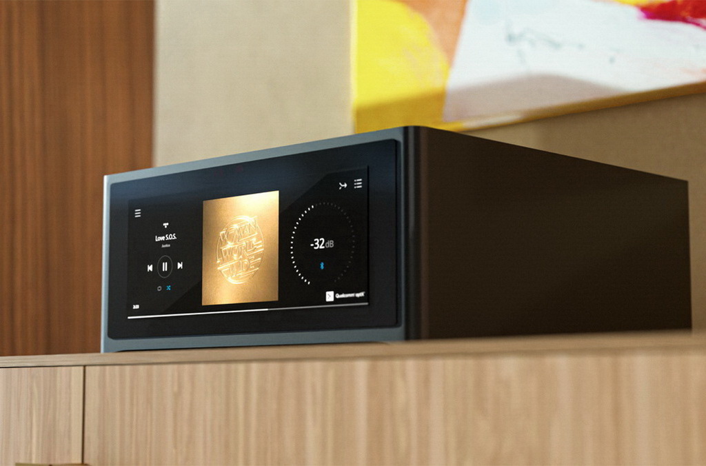 M10-V3-Rendered-Lifestyle-3_1920x1080.jpg