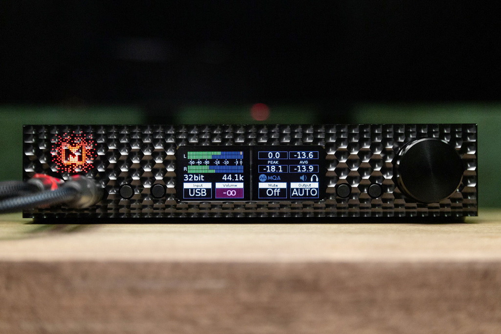 Mytek Brooklyn DAC 11.jpg