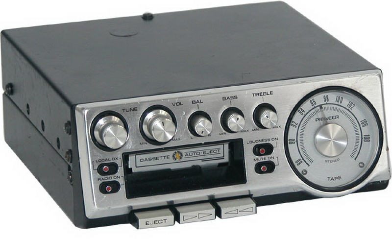 Pioneer KP500 1960.jpg