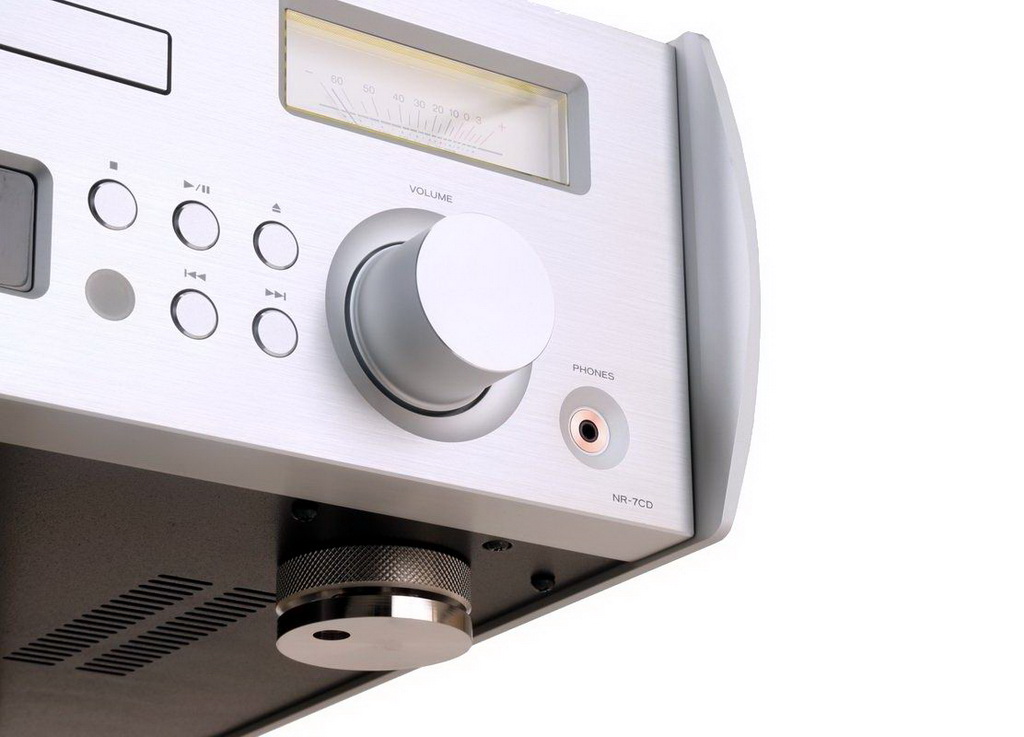 TEAC NR-7CD 5.jpg