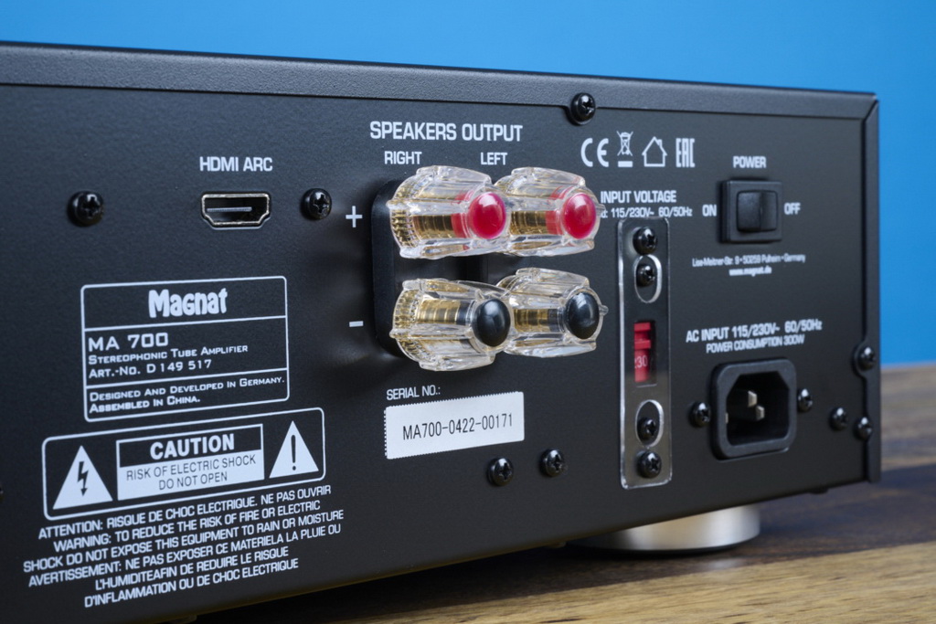 magnat-ma-700-detail-anschluesse-rechts-1080x720.jpg
