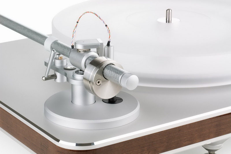 Clearaudio Ovation 2.jpg