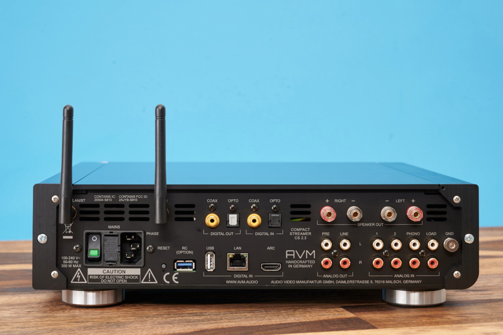 avm-inspiration-cs-23-rueckseite-antennen-gerade-1024x681.jpg