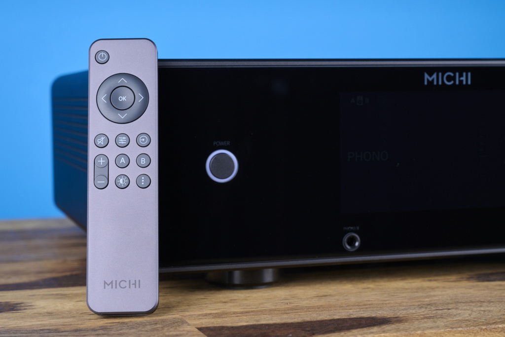 rotel-michi-x4300-remote-1080x720.jpg