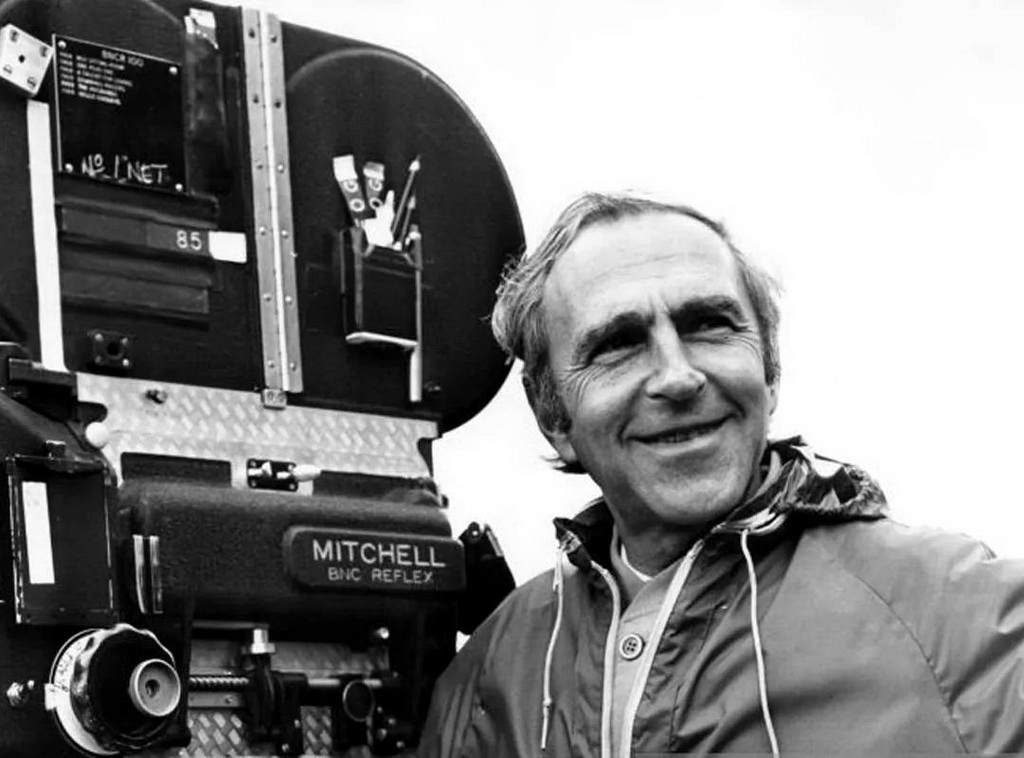 Richard Fleischer camera 767.jpg