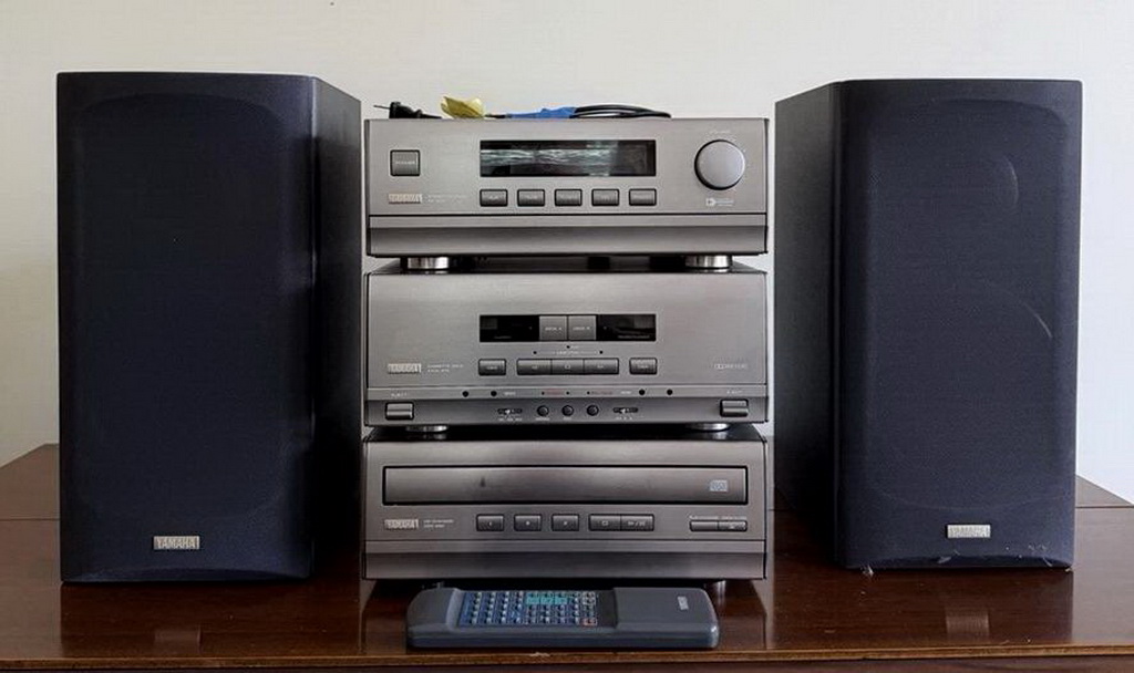 Yamaha CC-70W.jpg