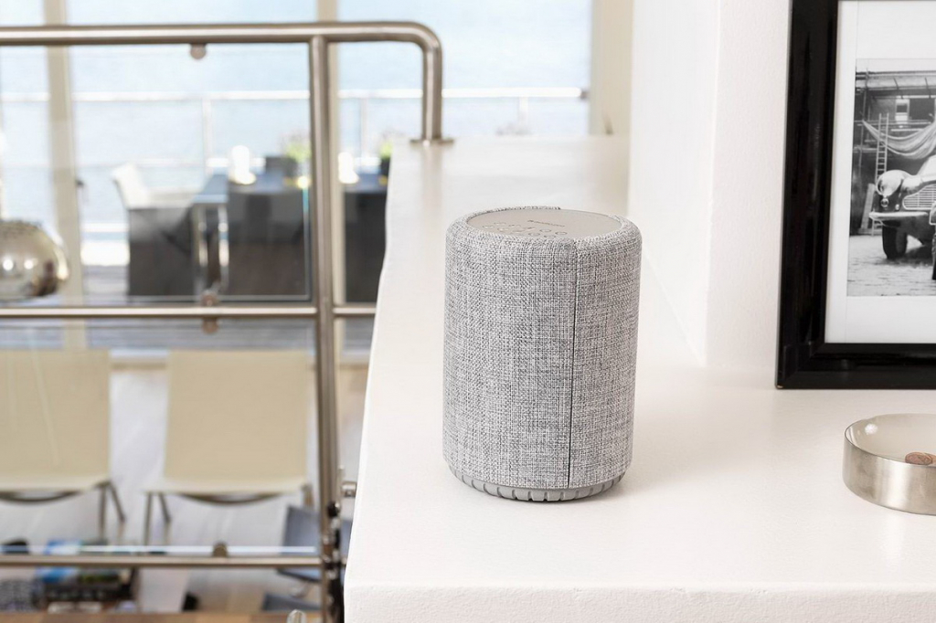 Audio Pro A10 lifestyle 2.jpg