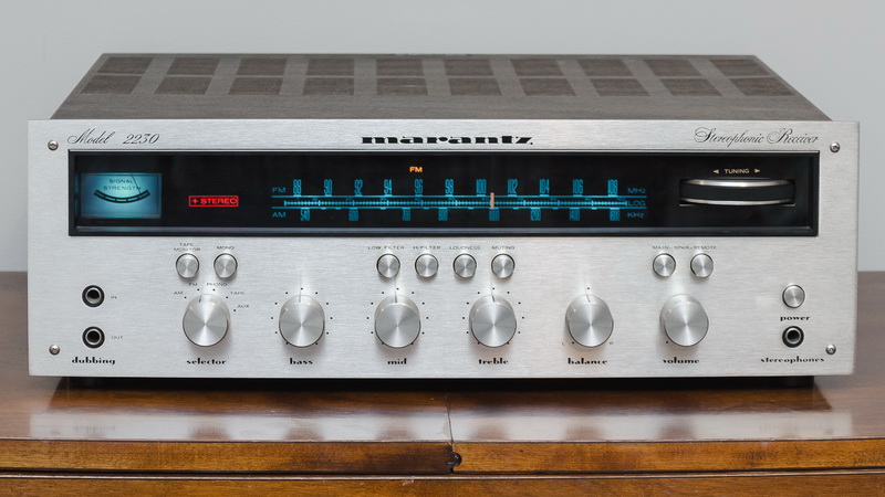 Marantz 2230.jpg