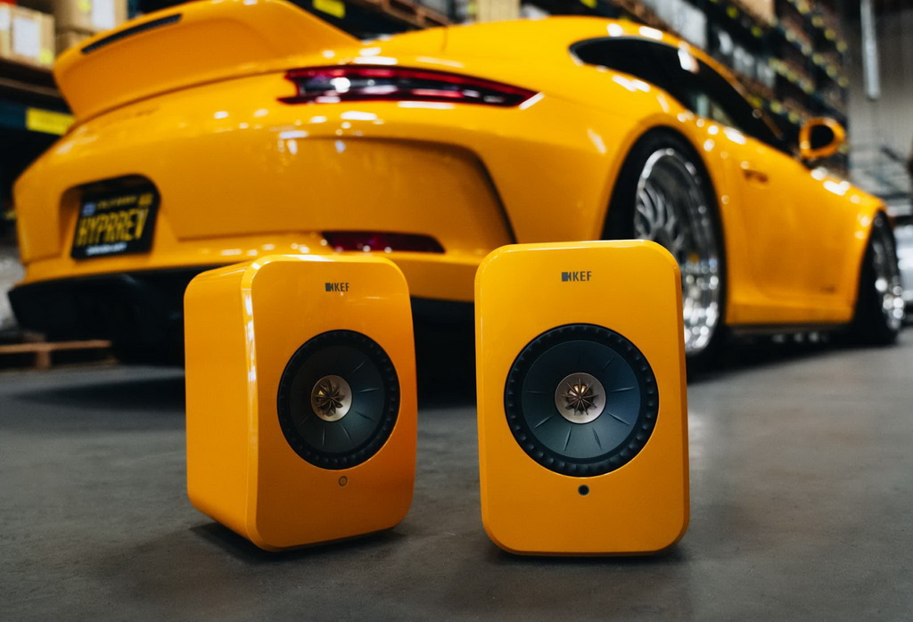 KEF_LSXII_SY_Porsche_05.jpg