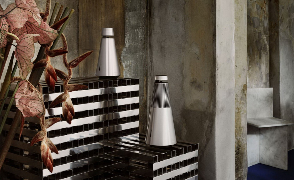 Bang & Olufsen BeoSound 2 lifestyle 8.jpg