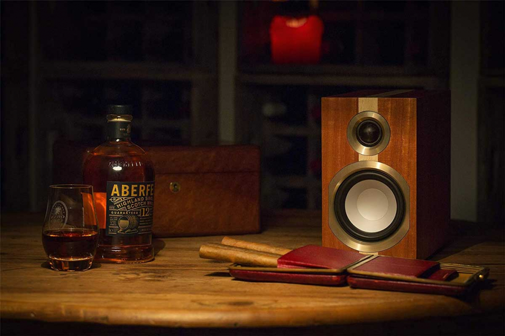 HUMIDOR 1.jpg